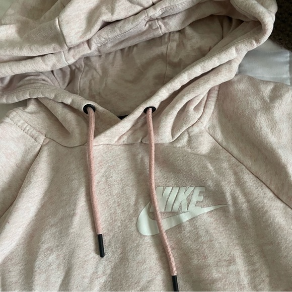LIGHT PINK WOMENS NIKE HOODIE - Picture 1 of 5
